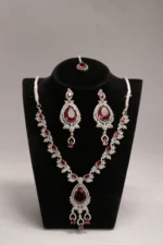 NOOR HAAR SET - RUBY RED
