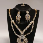 NOOR HAAR SET - BLUE SAPPHIRE GOLD