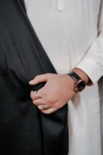 NOOR E ALAM LUXURY MEN'S SHAWL - BLACK - Image 3